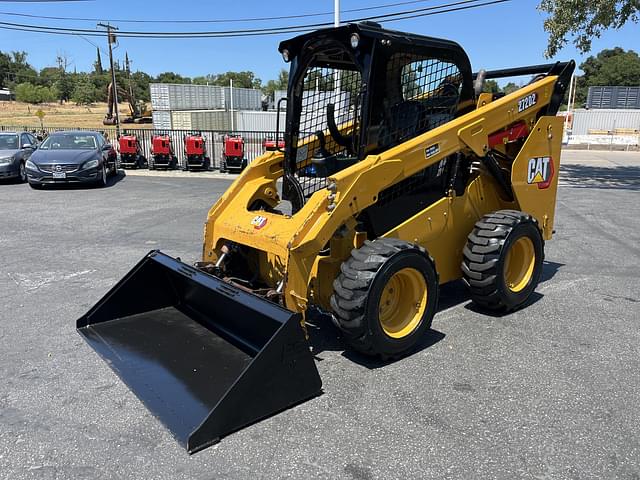 Image of Caterpillar 272D2 equipment image 1