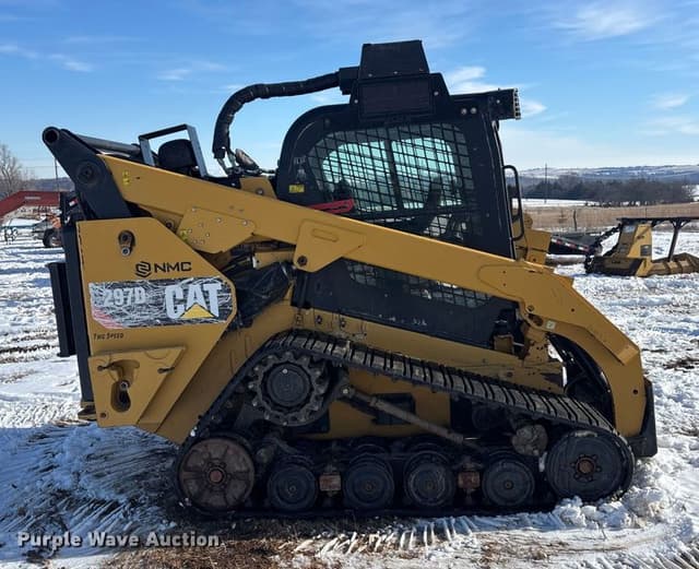Image of Caterpillar 297D2 equipment image 3