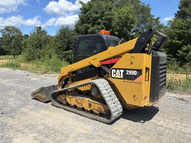 Image of Caterpillar 299D2 XHP equipment image 2