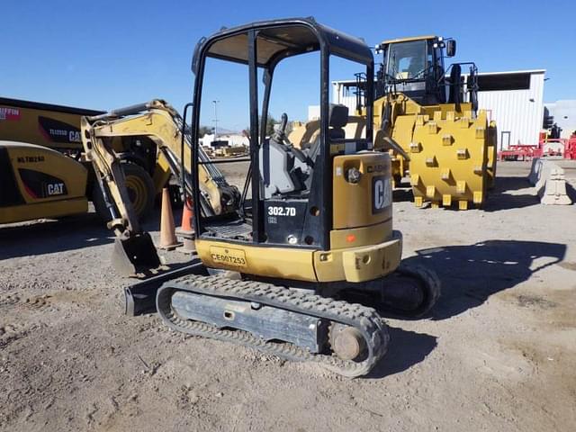 Image of Caterpillar 302.7D CR equipment image 2