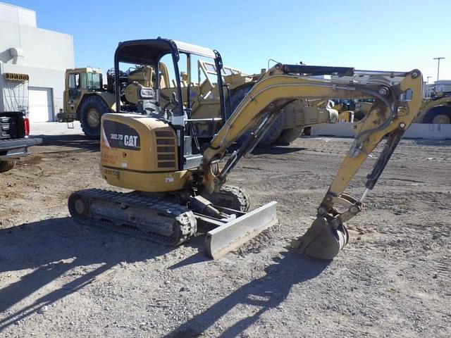 Image of Caterpillar 302.7D CR equipment image 1
