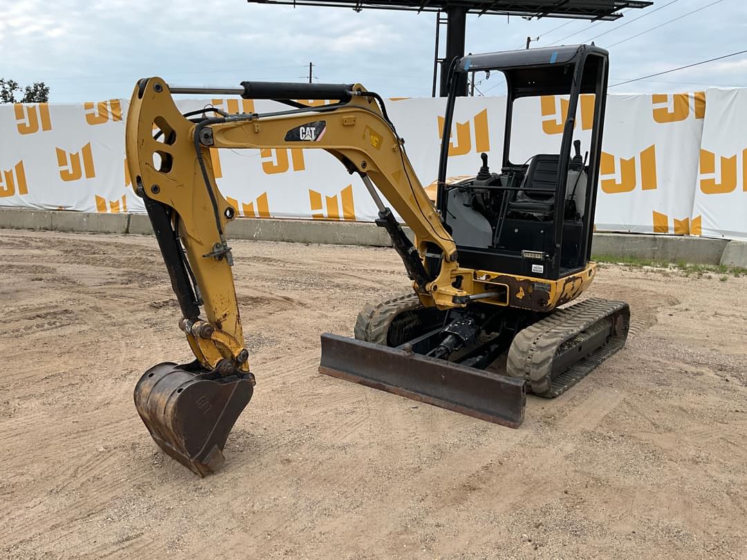 Image of Caterpillar 302.7D Primary image