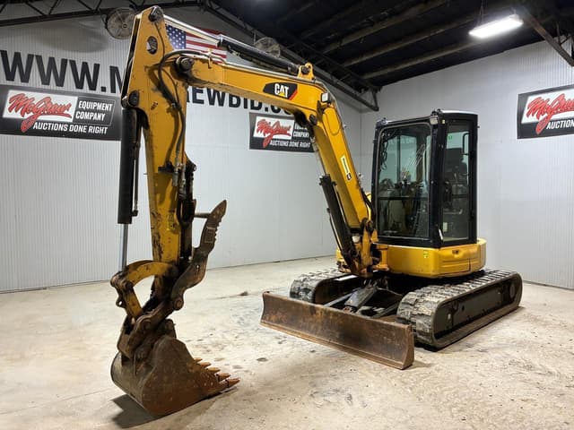 Image of Caterpillar 305.5E2 equipment image 1