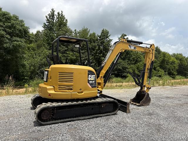 Image of Caterpillar 305.5E2CR equipment image 4