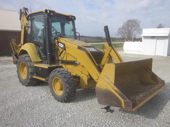 2016 Caterpillar 420F2 Equipment Image0