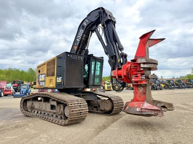 Image of Caterpillar 521B equipment image 1