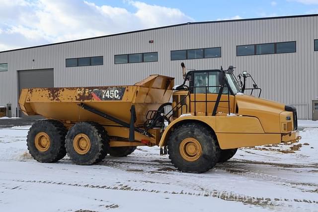 Image of Caterpillar 745C equipment image 4