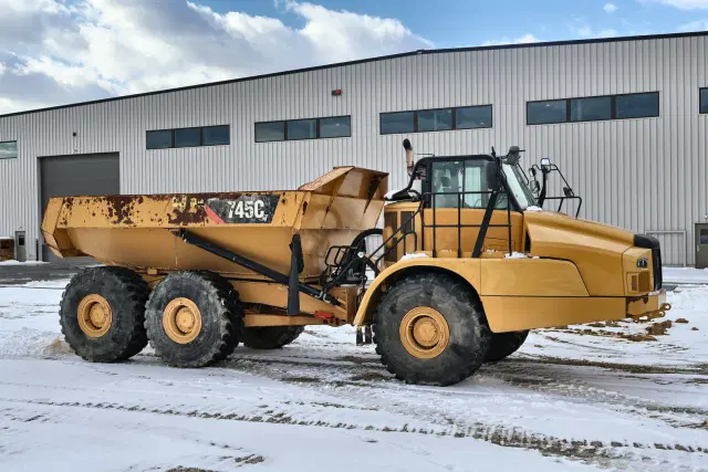 Image of Caterpillar 745C equipment image 4