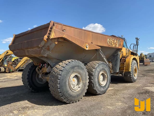 Image of Caterpillar 745C equipment image 4