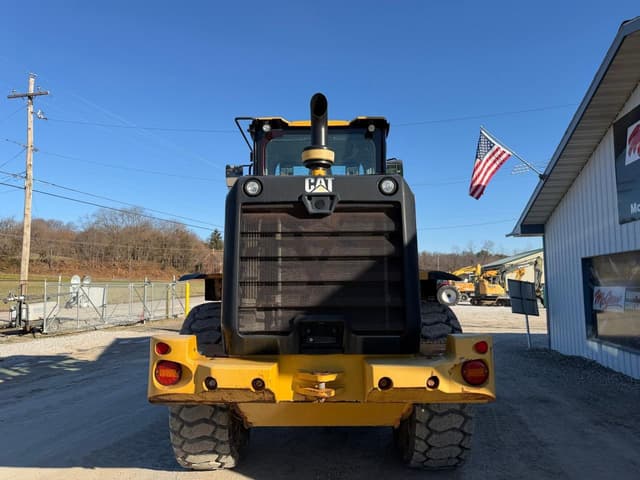 Image of Caterpillar 926M equipment image 3