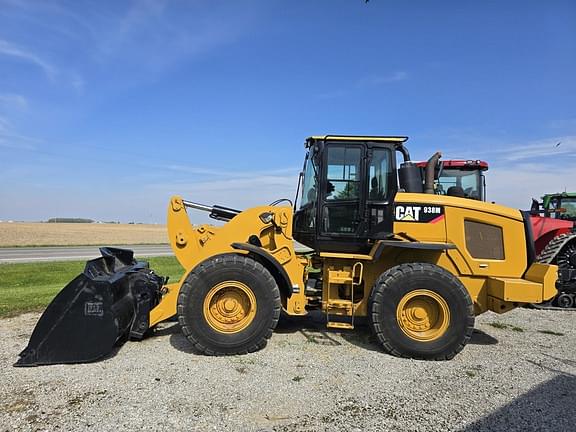 Image of Caterpillar 938M Primary image