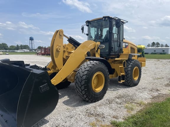 2016 Caterpillar 938M Equipment Image0
