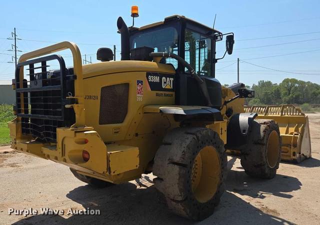 Image of Caterpillar 938M equipment image 4