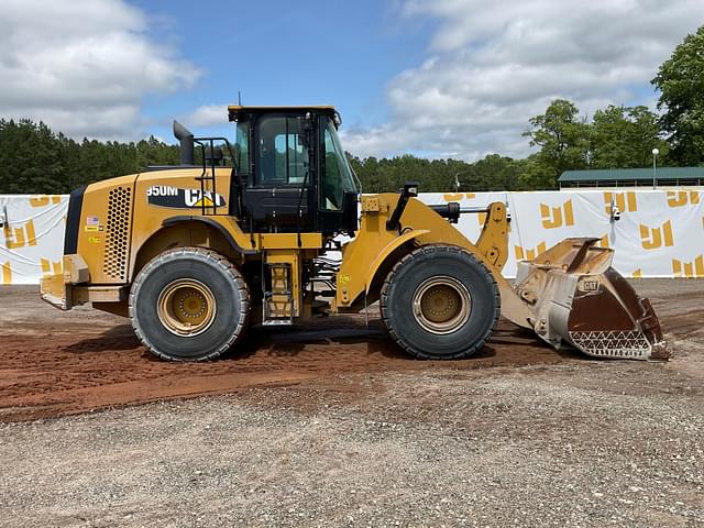 Image of Caterpillar 950M equipment image 3