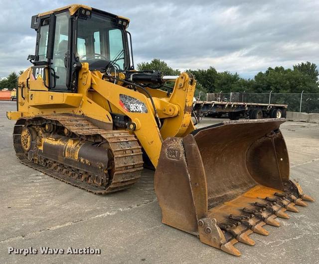 Image of Caterpillar 963K equipment image 2