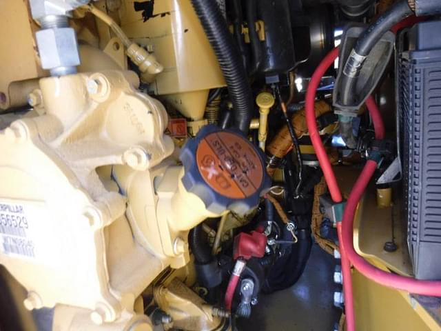 Image of Caterpillar CB66B equipment image 1