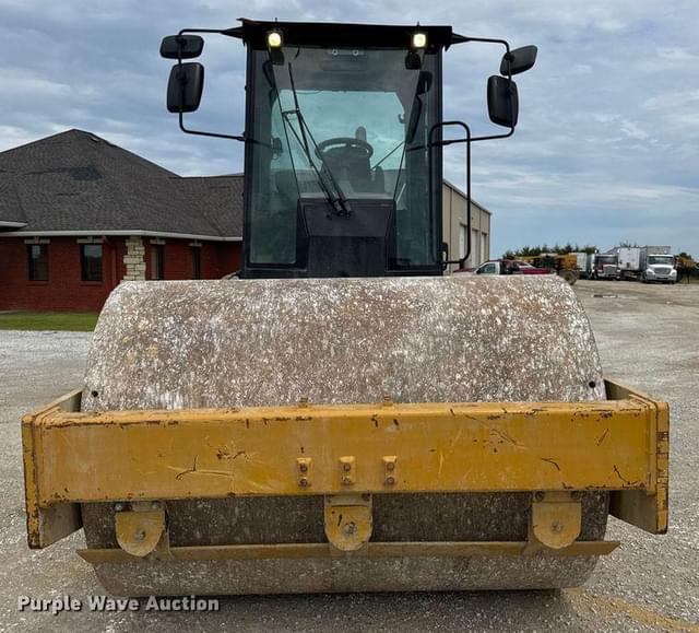 Image of Caterpillar CS56B equipment image 1