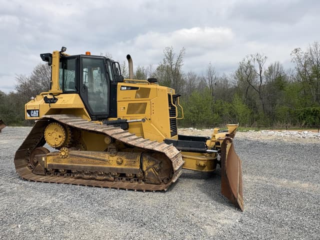 Image of Caterpillar D6N LGP equipment image 1