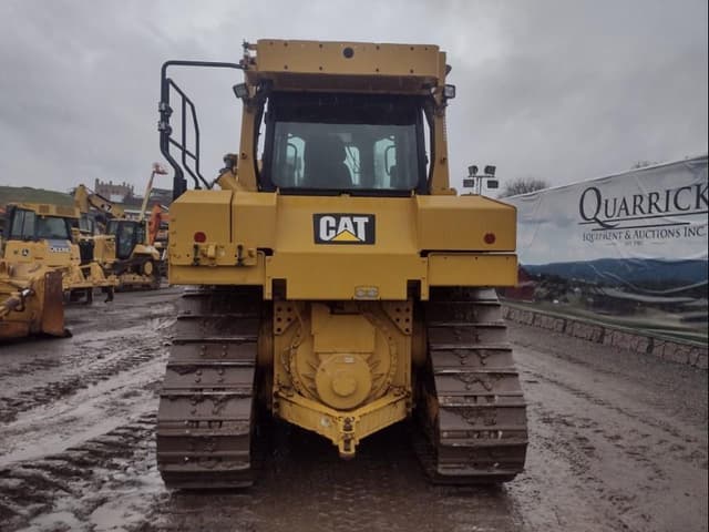 Image of Caterpillar D6T XL equipment image 3