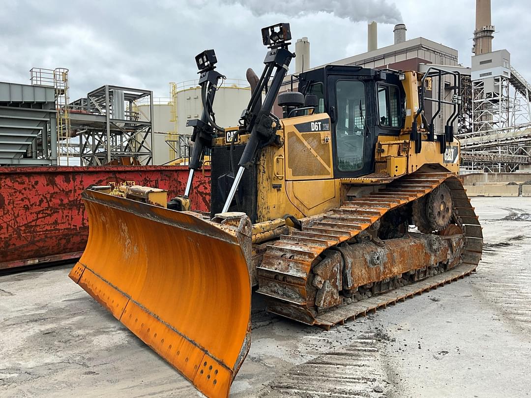 Image of Caterpillar D6T XW Primary image
