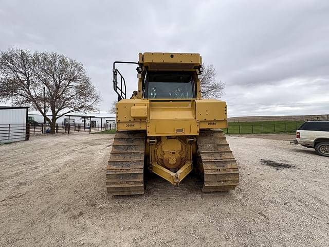 Image of Caterpillar D6T XW equipment image 4