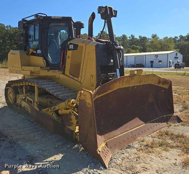 Image of Caterpillar D7E equipment image 2