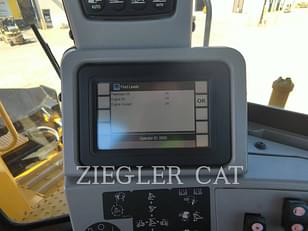 Main image Caterpillar D9T 7