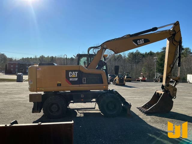 Image of Caterpillar M320F equipment image 3