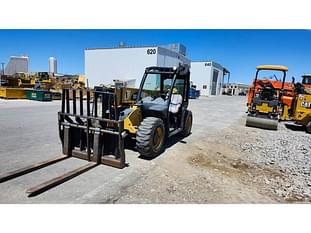 2016 Caterpillar TH255C Equipment Image0