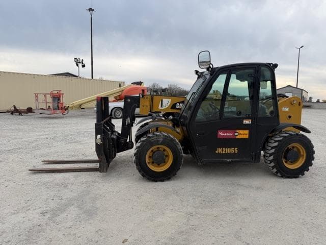 Image of Caterpillar TH255C equipment image 1