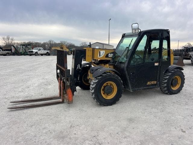 Image of Caterpillar TH255C equipment image 1