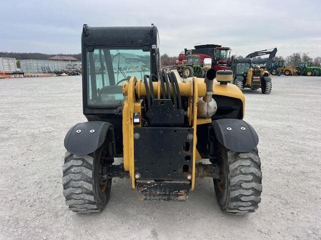 Image of Caterpillar TH255C equipment image 4