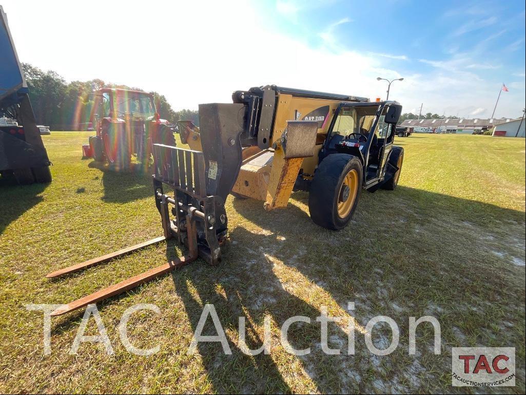 Image of Caterpillar TL1055D Primary image