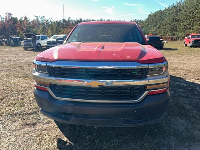 Image of Chevrolet 1500 equipment image 1