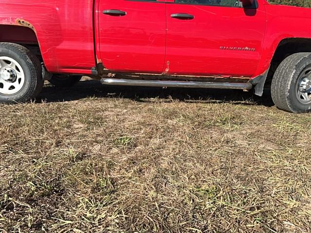 Image of Chevrolet 1500 equipment image 4