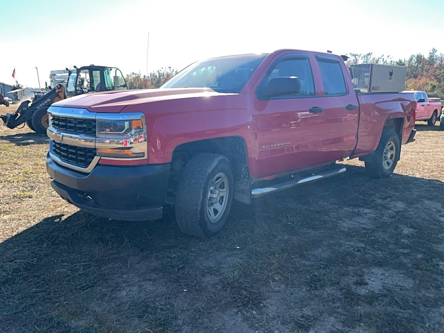 2016 Chevrolet 1500 Equipment Image0