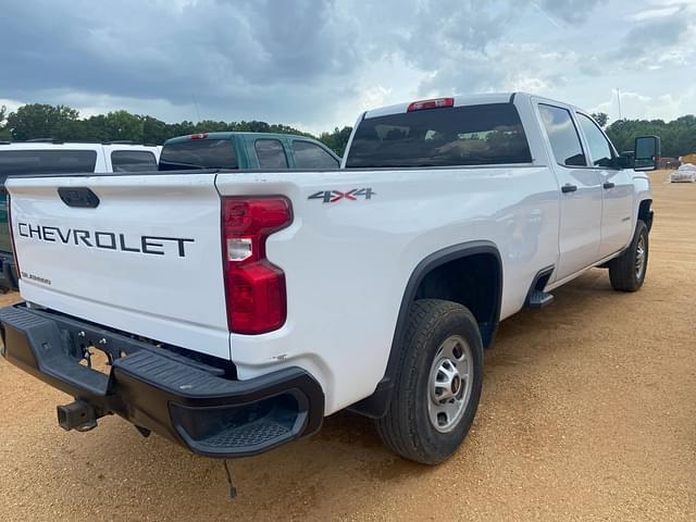 Image of Chevrolet 2500 equipment image 2