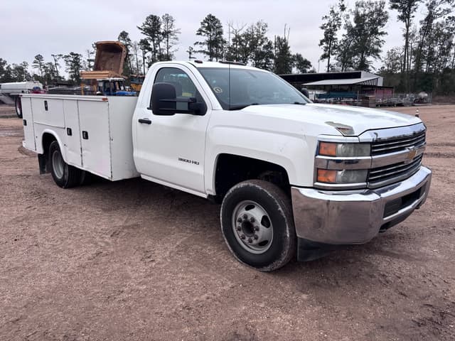 Image of Chevrolet 3500HD equipment image 1