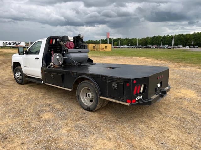 Image of Chevrolet 3500HD equipment image 4