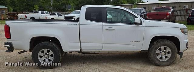 Image of Chevrolet Colorado equipment image 3