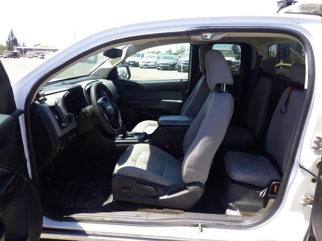 Image of Chevrolet Colorado equipment image 4