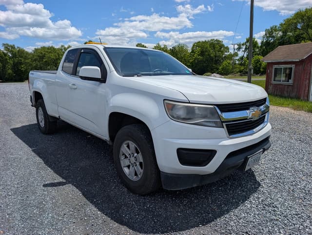 Image of Chevrolet Colorado equipment image 2