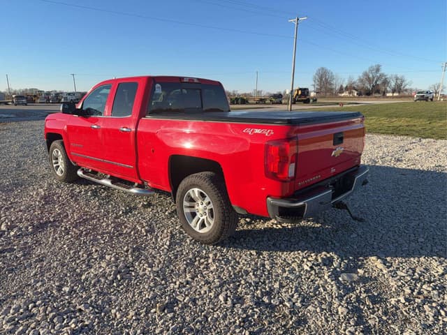 Image of Chevrolet 1500 equipment image 1