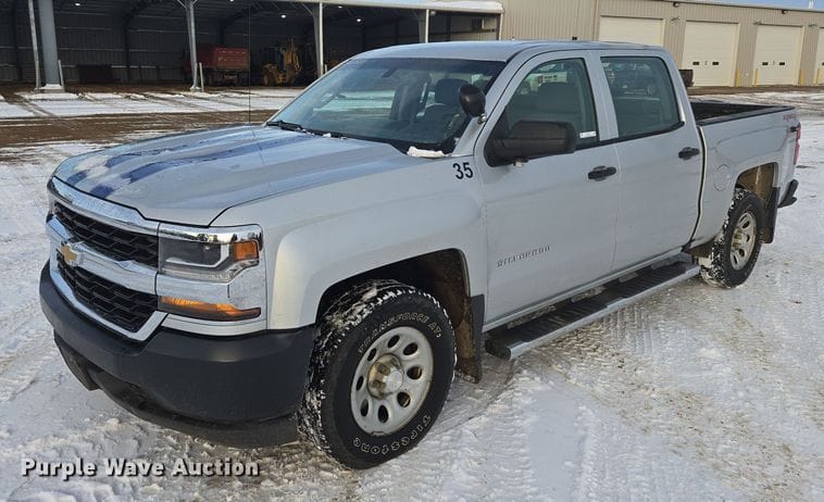 2016 Chevrolet 1500 Equipment Image0