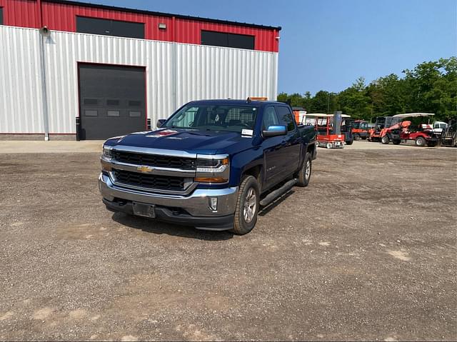 Image of Chevrolet Silverado equipment image 1