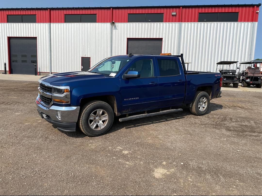 Image of Chevrolet Silverado Primary image