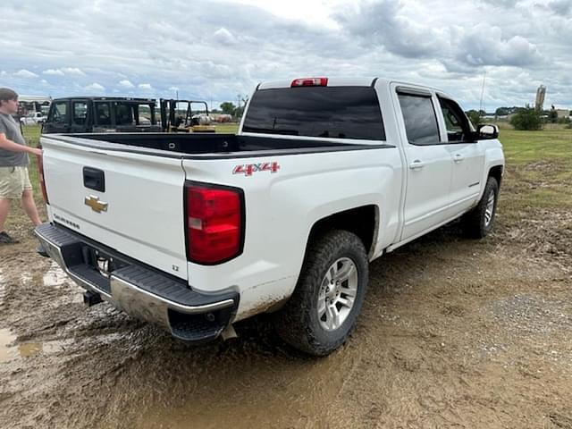 Image of Chevrolet 1500 equipment image 1