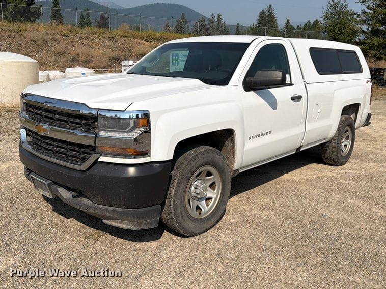 2016 Chevrolet 1500 Equipment Image0
