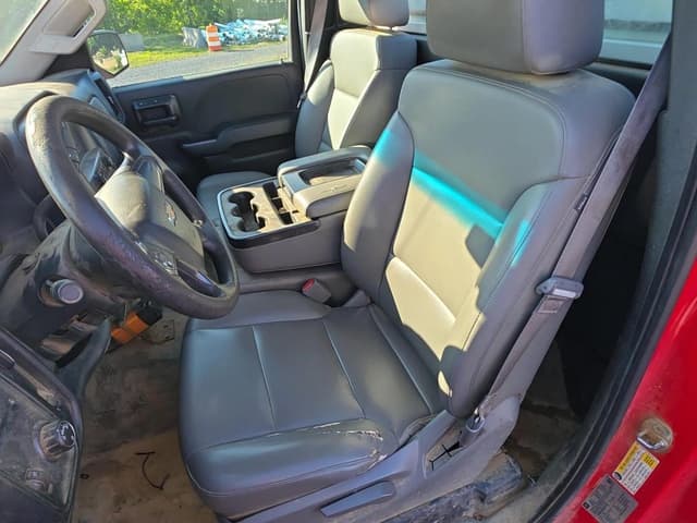 Image of Chevrolet 1500 equipment image 4