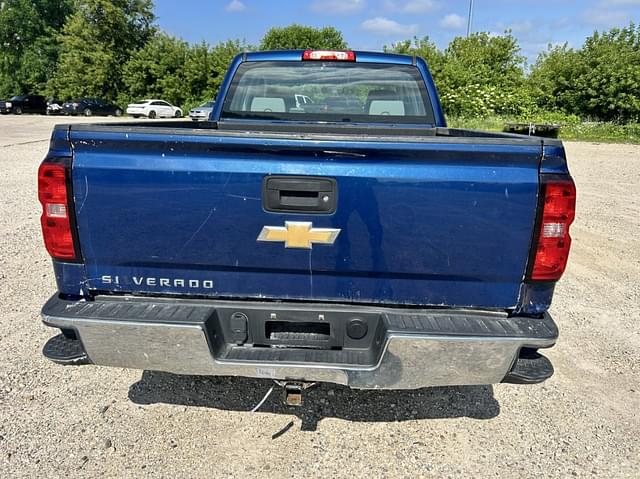 Image of Chevrolet 1500 equipment image 3